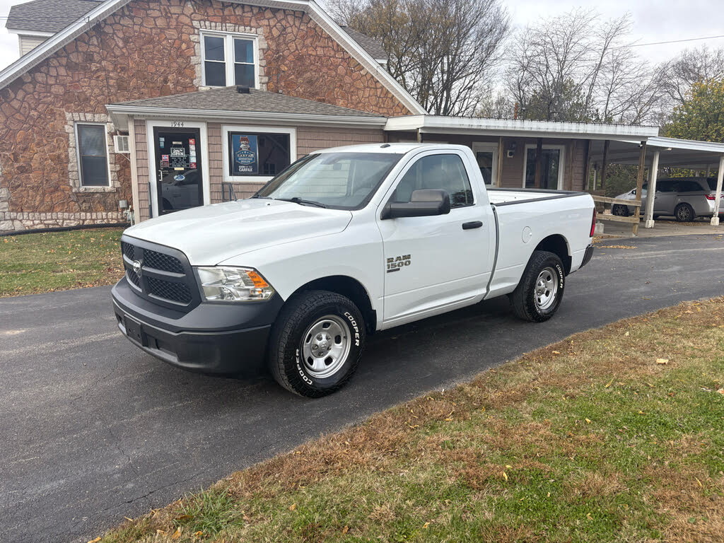 2022 RAM 1500 Classic Tradesman 4WD