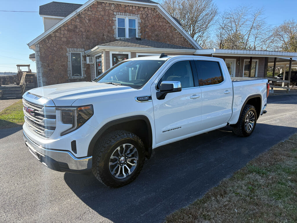2023 GMC Sierra 1500 SLE Crew Cab 4WD