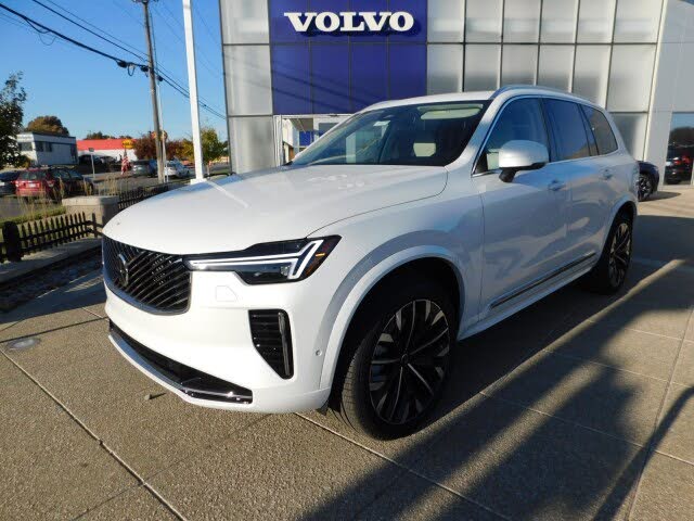 2026 Volvo XC90 B6 Ultra 7-Passenger AWD