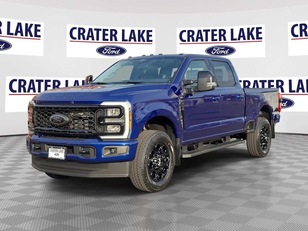 2026 Ford F-350 Super Duty Lariat Crew Cab 4WD
