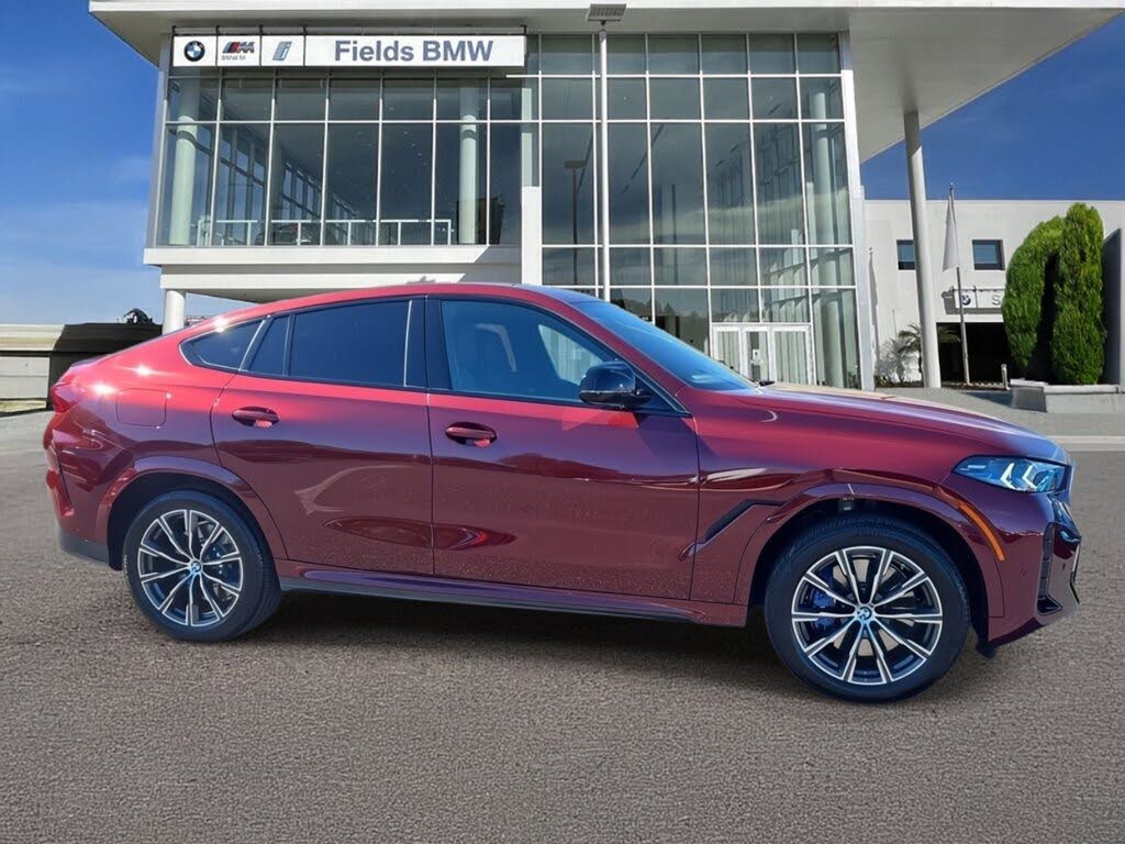 2025 BMW X6 M60i xDrive AWD