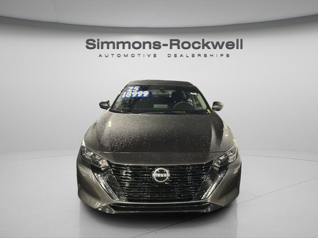 2025 Nissan Sentra SV FWD