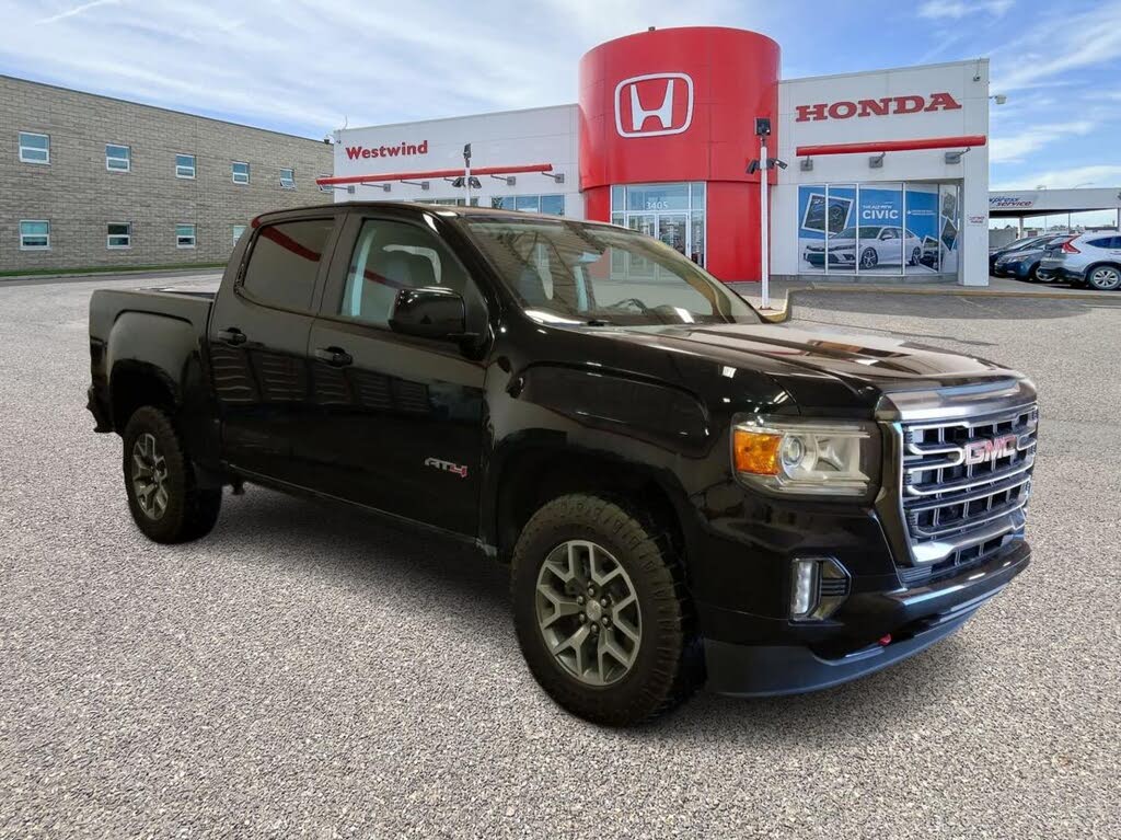 2022 GMC Canyon AT4 Crew Cab 4WD with Leather