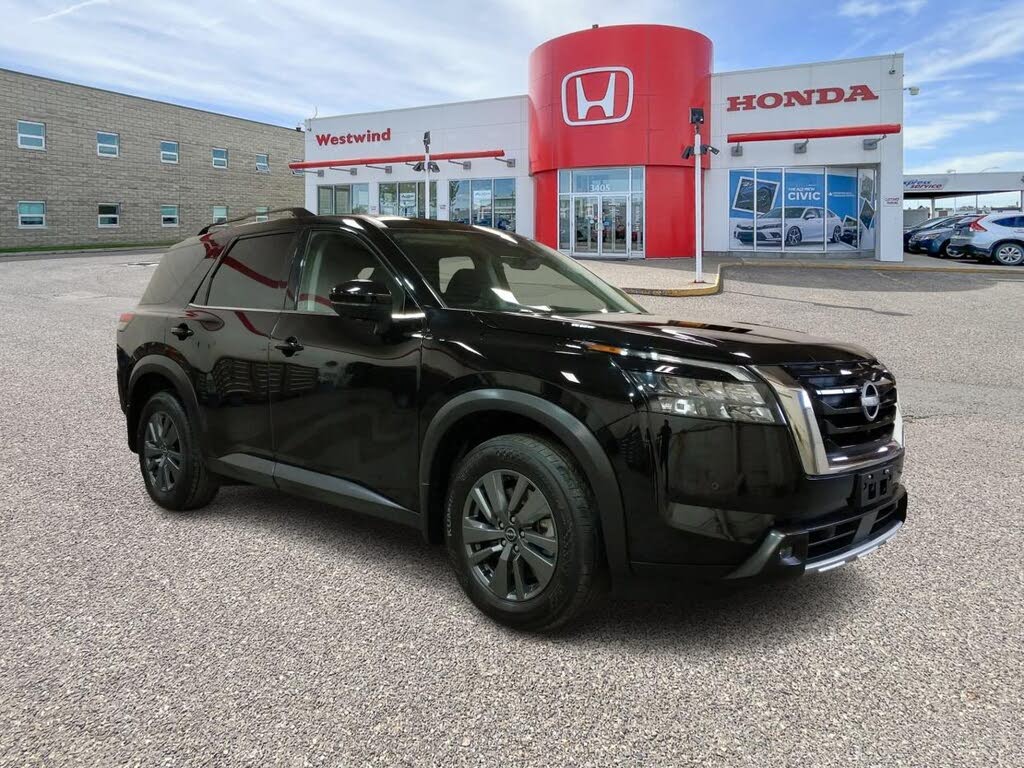 2024 Nissan Pathfinder SV 4WD