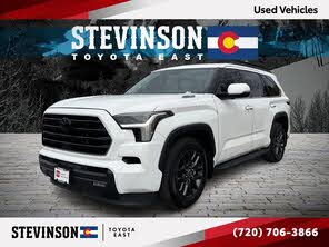 Toyota Sequoia SR5 4WD