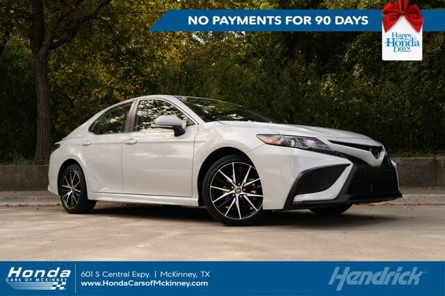 2024 Toyota Camry SE FWD