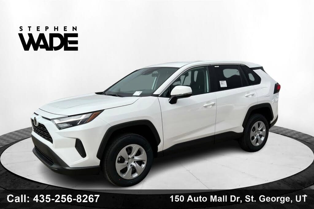 2025 Toyota RAV4 LE AWD