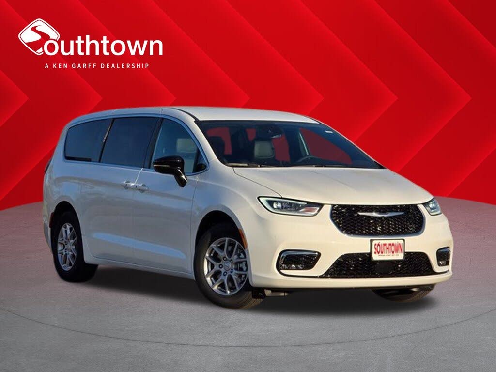 2026 Chrysler Pacifica Select FWD