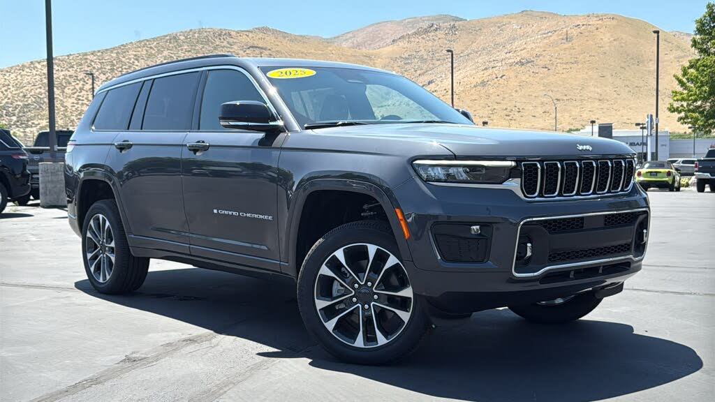 2025 Jeep Grand Cherokee L Overland 4WD