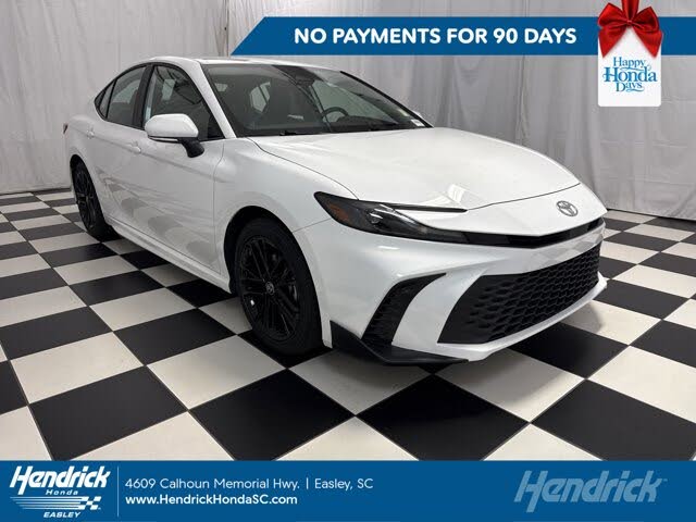 2025 Toyota Camry SE FWD