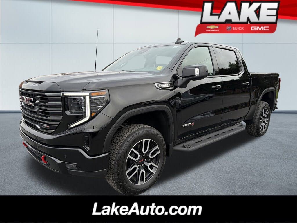 2026 GMC Sierra 1500 AT4 Crew Cab 4WD