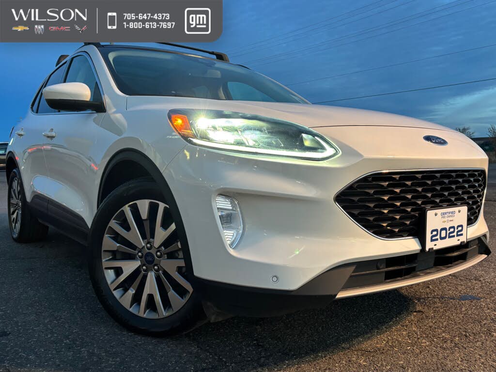 2022 Ford Escape Hybrid Titanium AWD