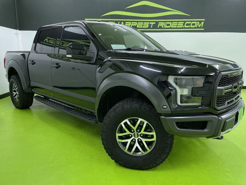 2017 Ford F-150 Raptor SuperCrew 4WD