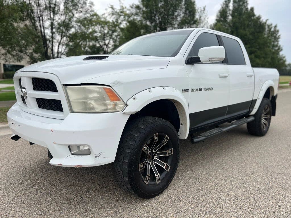2011 RAM 1500 ST Crew Cab 4WD