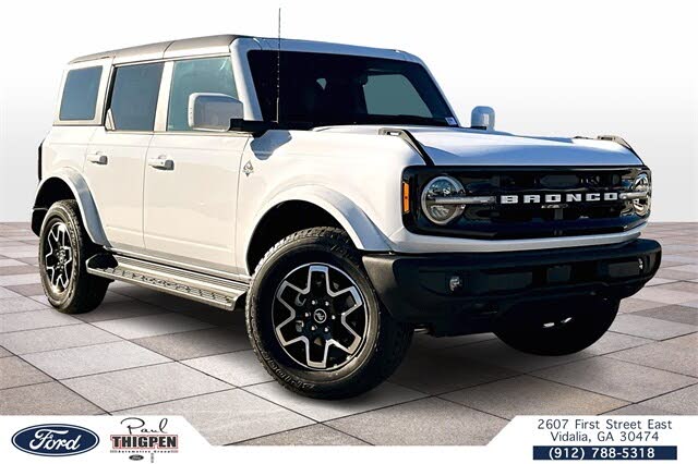 2025 Ford Bronco Outer Banks 4-Door 4WD