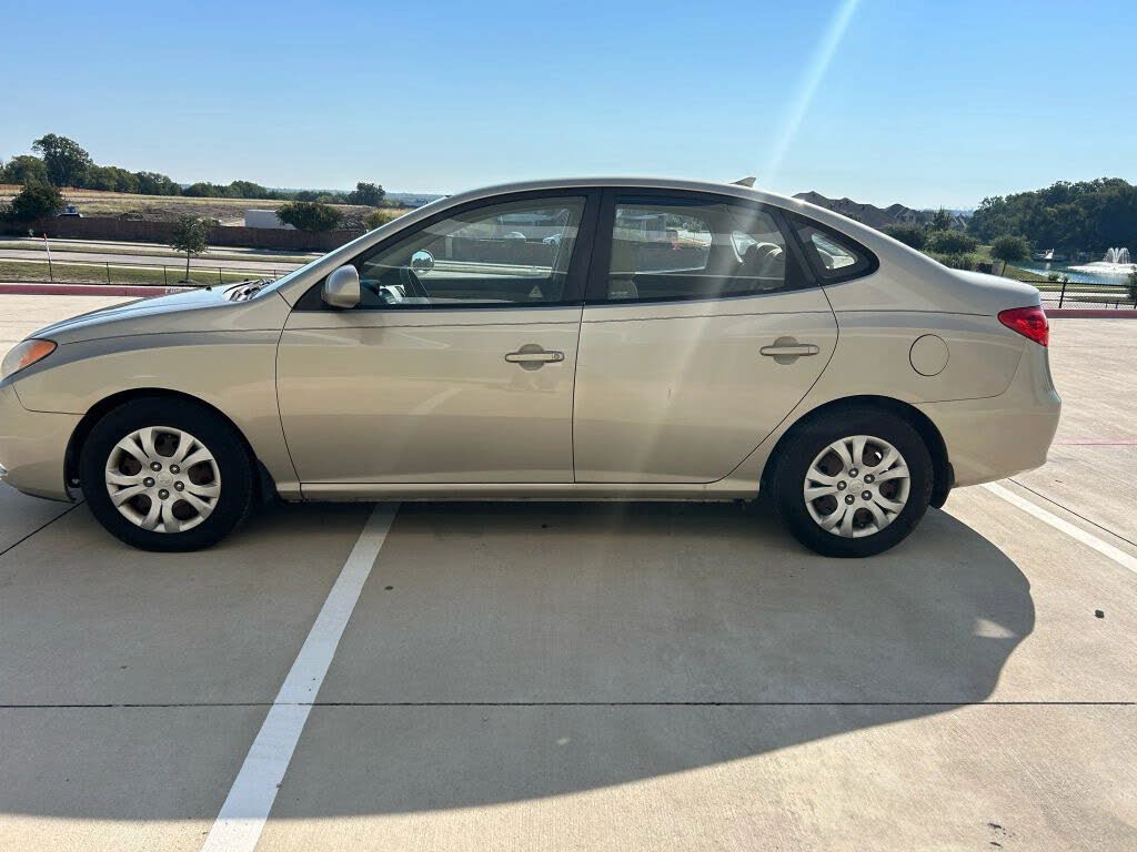 2010 Hyundai Elantra GLS FWD