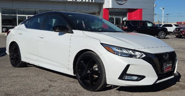 2022 Nissan Sentra SR FWD