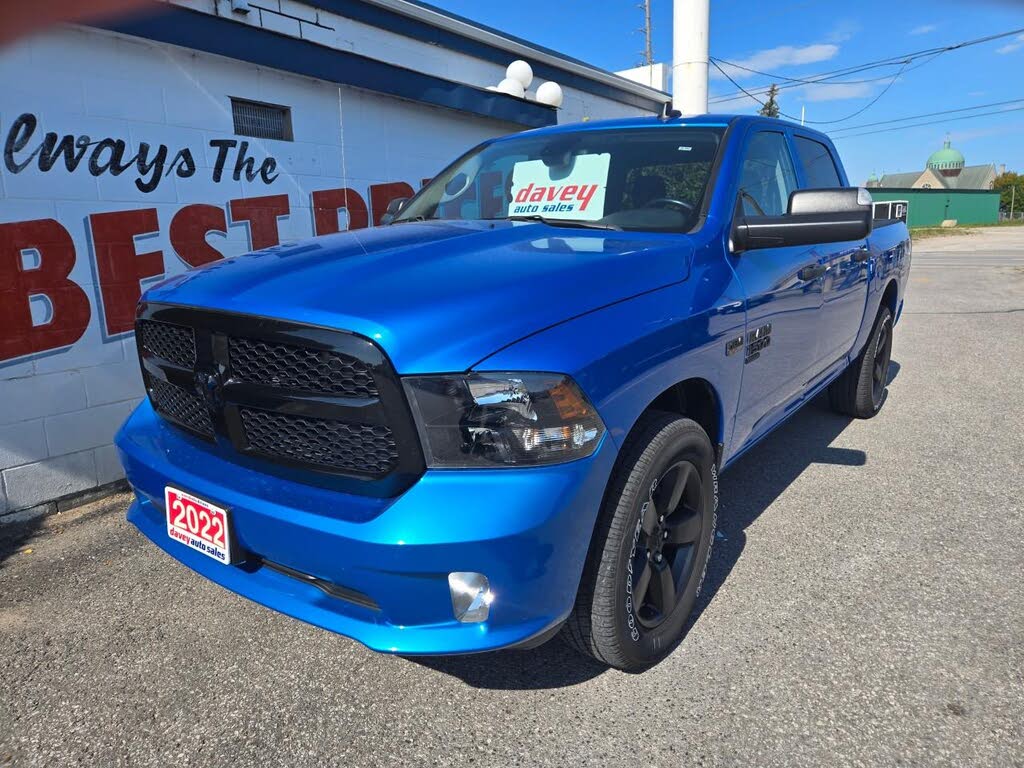 2022 RAM 1500 Classic Tradesman Crew Cab 4WD