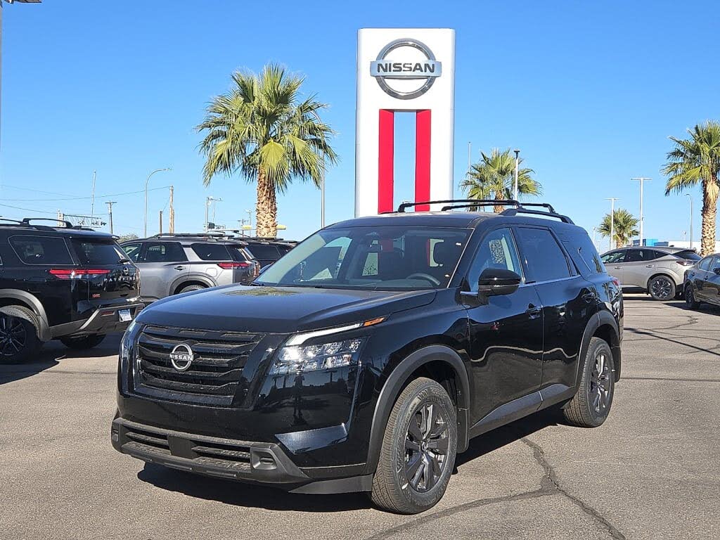2025 Nissan Pathfinder SV FWD