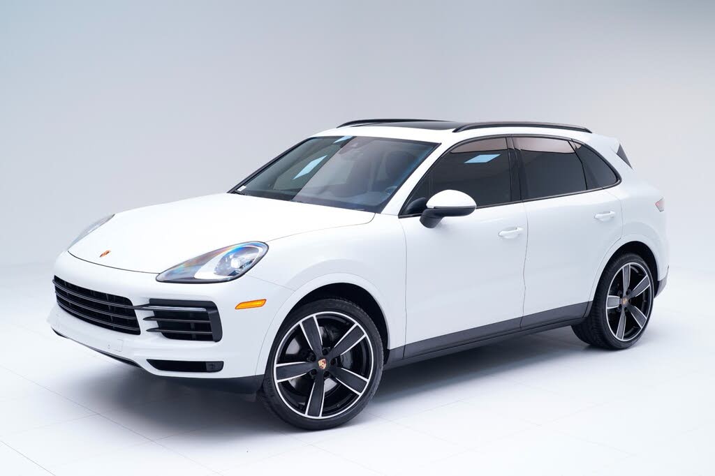 2023 Porsche Cayenne S Platinum Edition AWD
