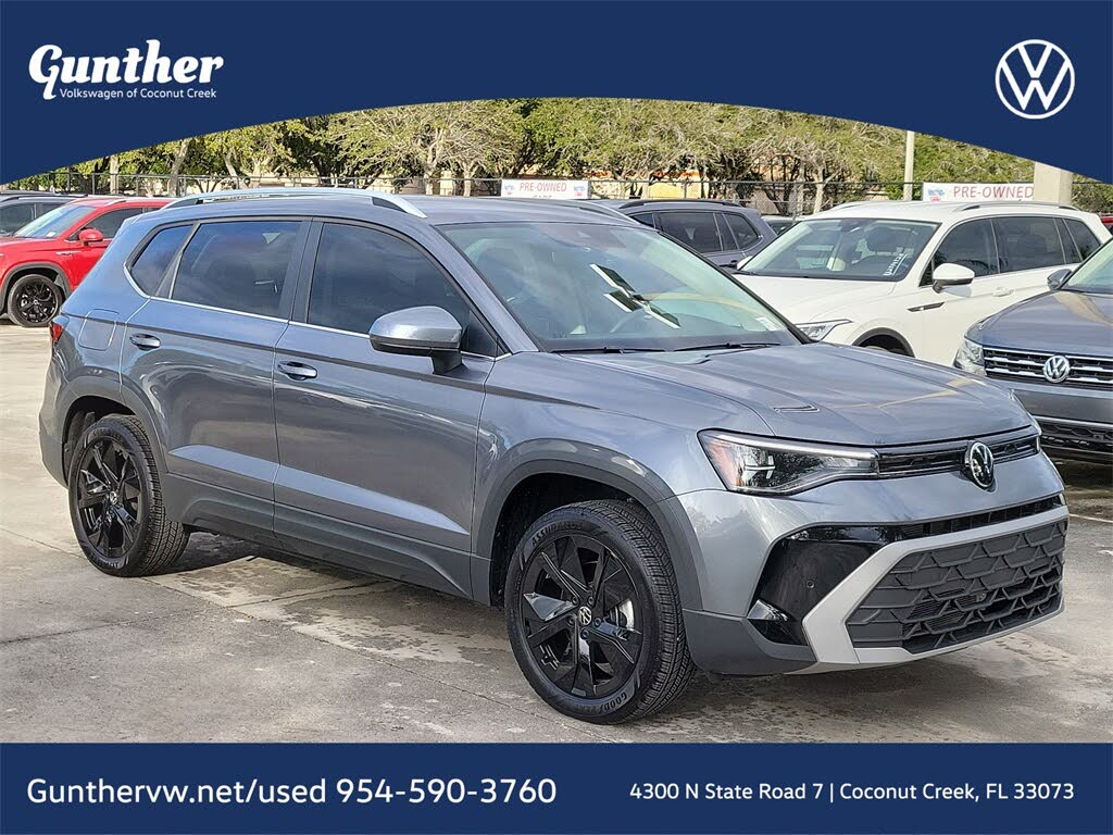 2025 Volkswagen Taos SE FWD