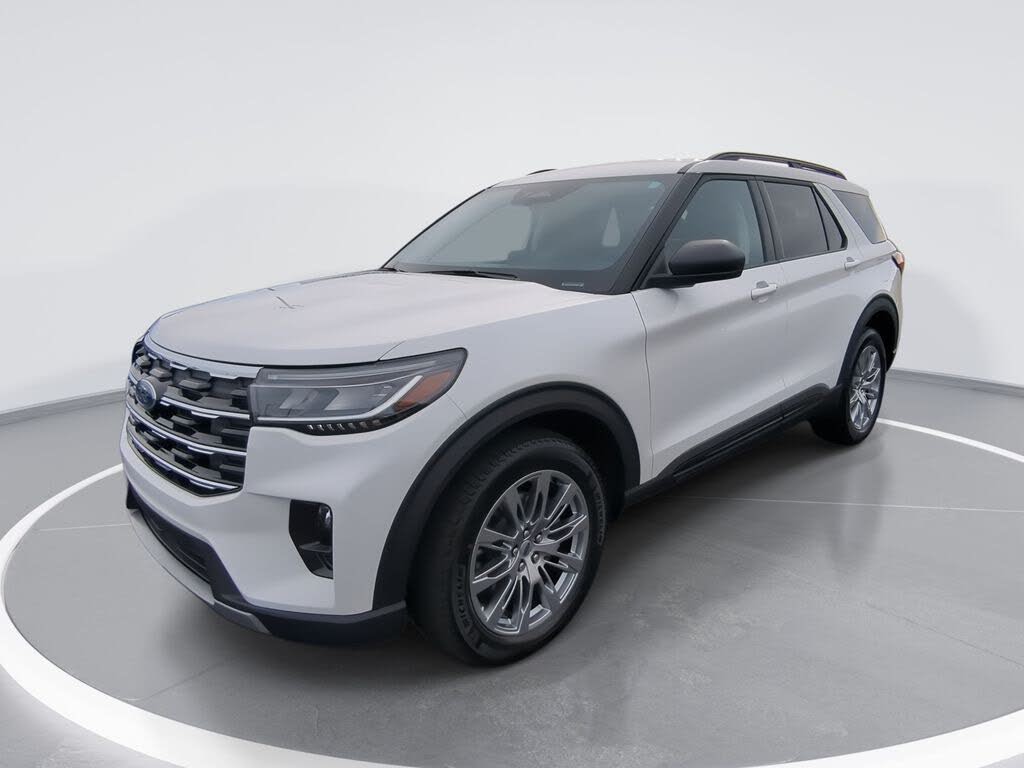 2026 Ford Explorer Active AWD
