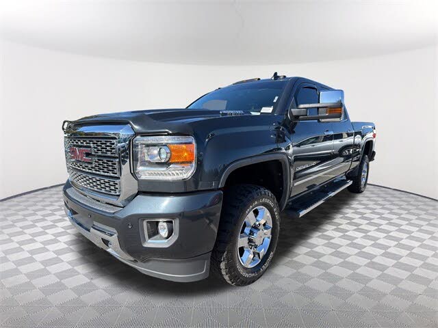 2018 GMC Sierra 3500HD Denali Crew Cab LB DRW 4WD