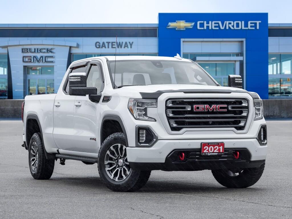 GMC Sierra 1500 AT4 Crew Cab 4WD 2021