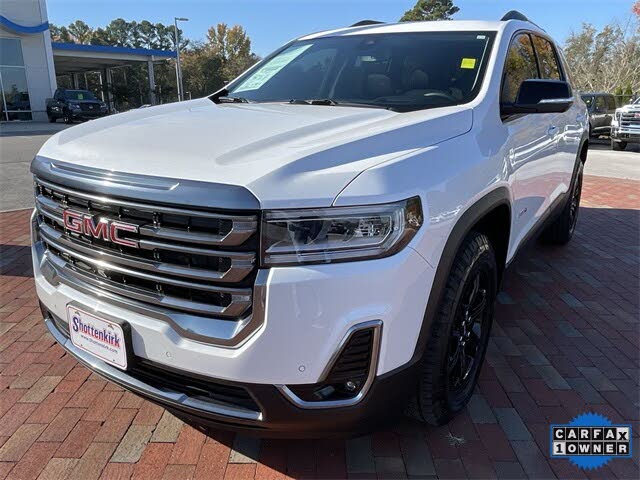 2023 GMC Acadia AT4 AWD