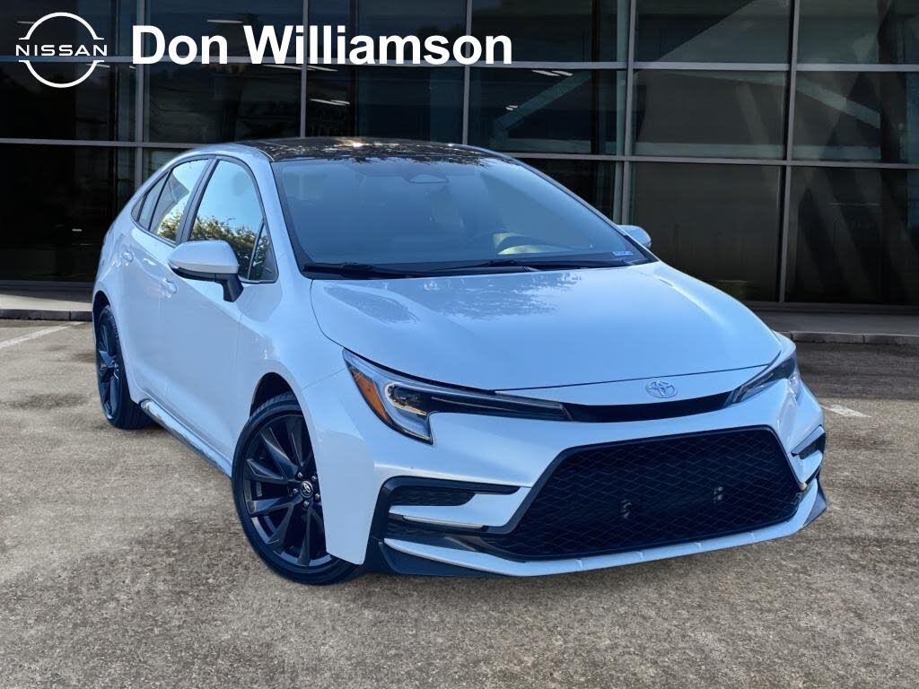 2023 Toyota Corolla SE FWD