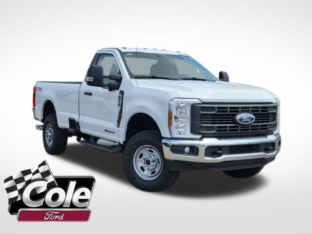 2025 Ford F-250 Super Duty XLT Regular Cab LB 4WD