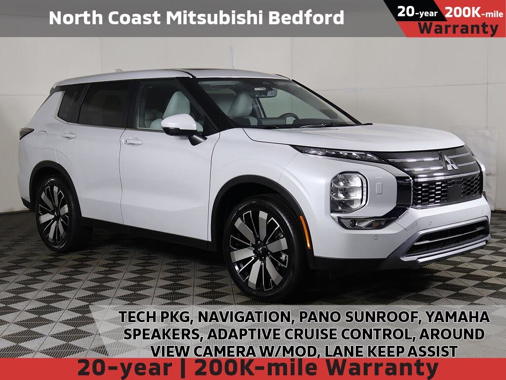 2025 Mitsubishi Outlander SE FWD