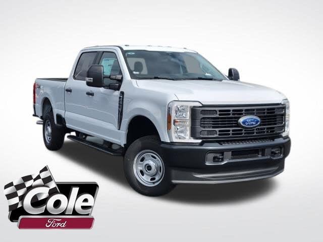 2026 Ford F-250 Super Duty XL Crew Cab 4WD