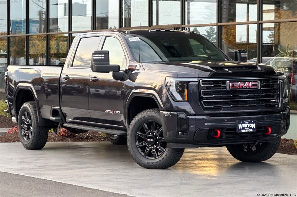 2026 GMC Sierra 2500HD AT4 Crew Cab 4WD