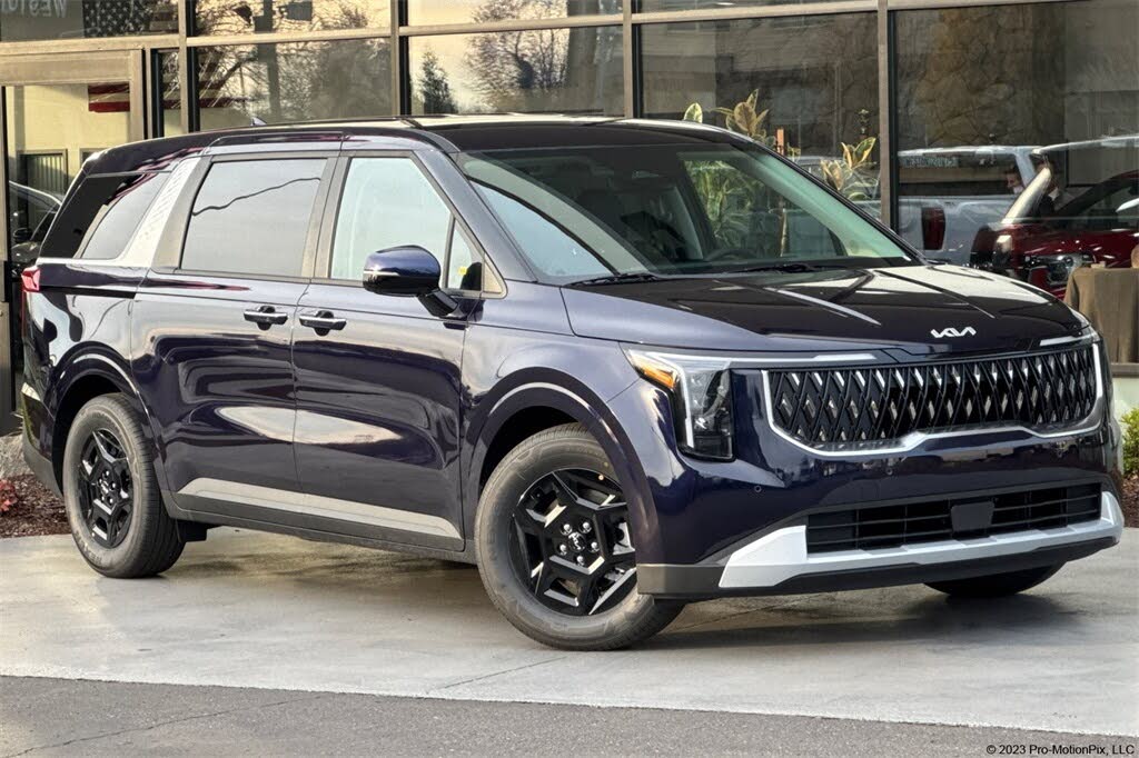 2026 Kia Carnival LXS FWD