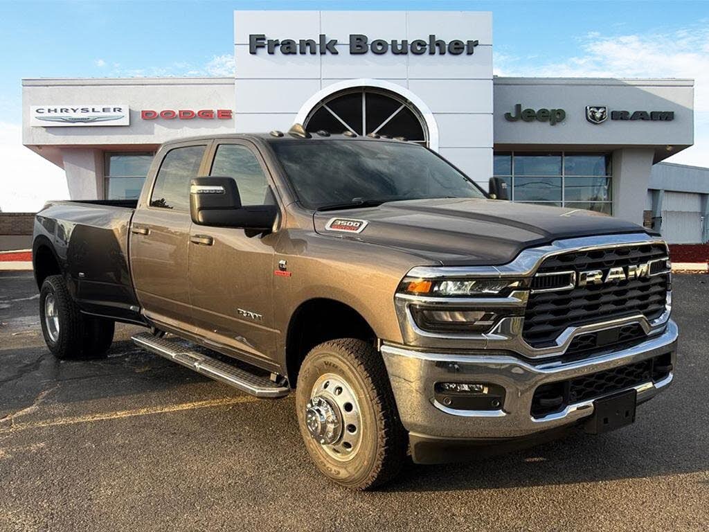 2026 RAM 3500 Big Horn Crew Cab LB DRW 4WD