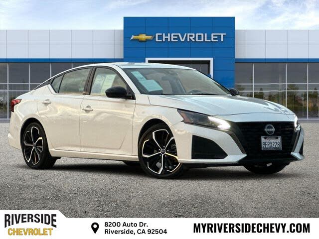 2023 Nissan Altima 2.5 SR FWD