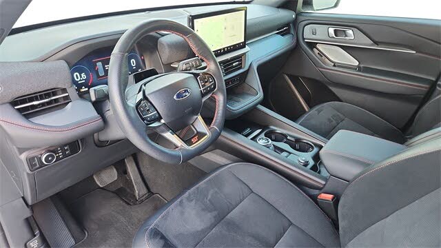 2025 Ford Explorer ST AWD