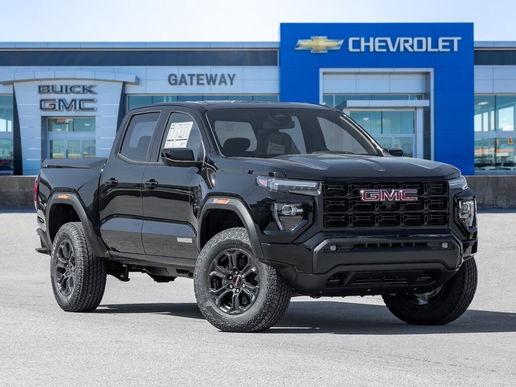 2025 GMC Canyon Elevation Crew Cab 4WD