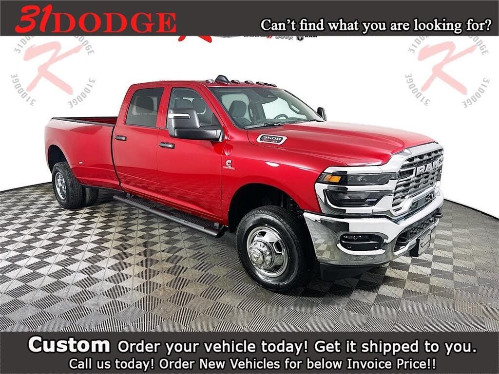 2026 RAM 3500 Tradesman Crew Cab LB DRW 4WD