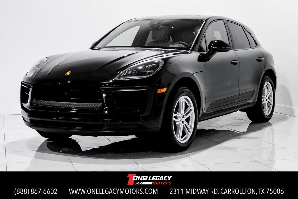 2025 Porsche Macan AWD