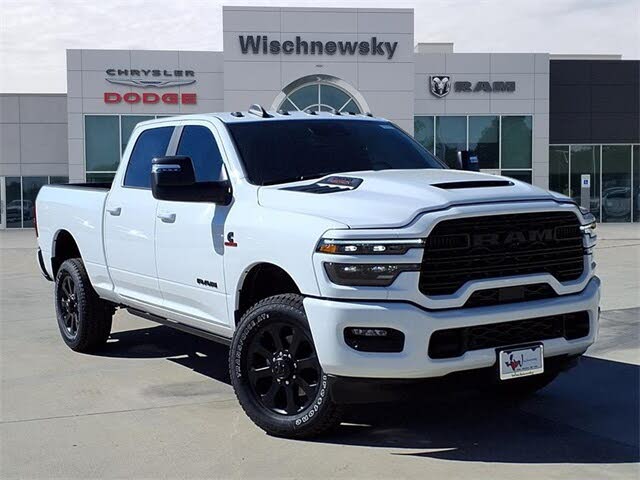 2026 RAM 2500 Laramie Crew Cab 4WD
