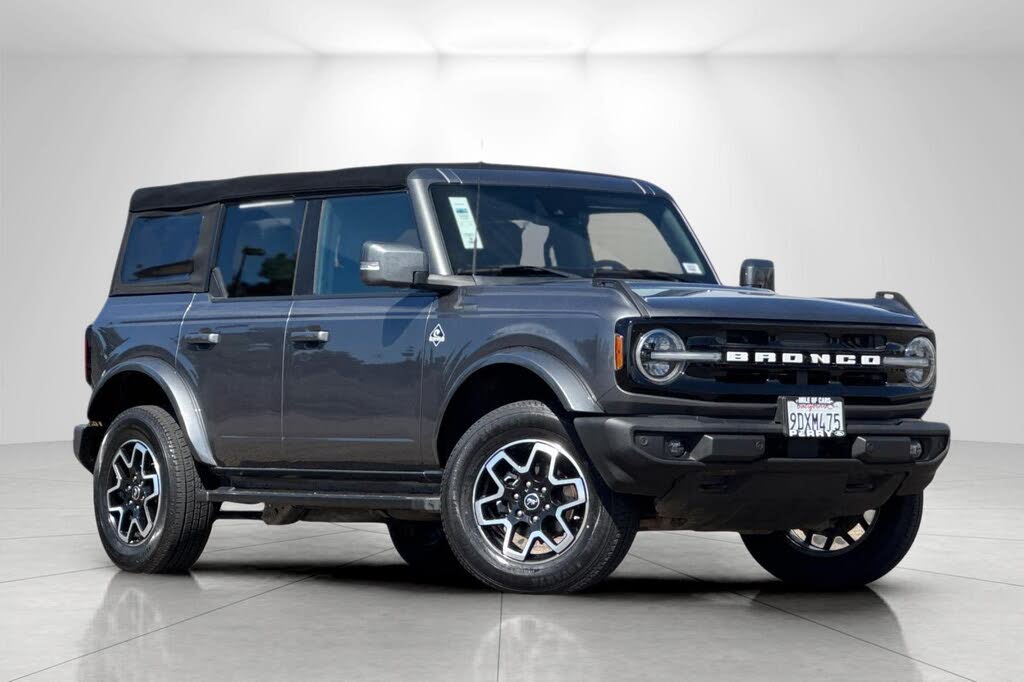 2022 Ford Bronco Outer Banks 4-Door 4WD