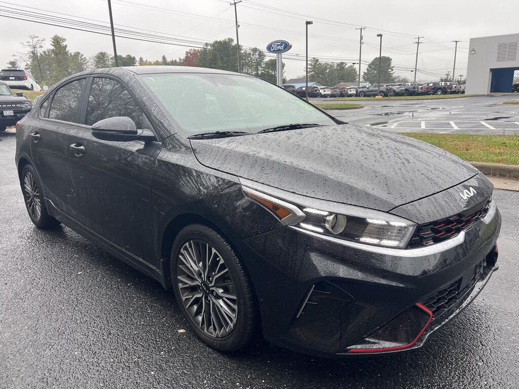 2024 Kia Forte GT-Line FWD