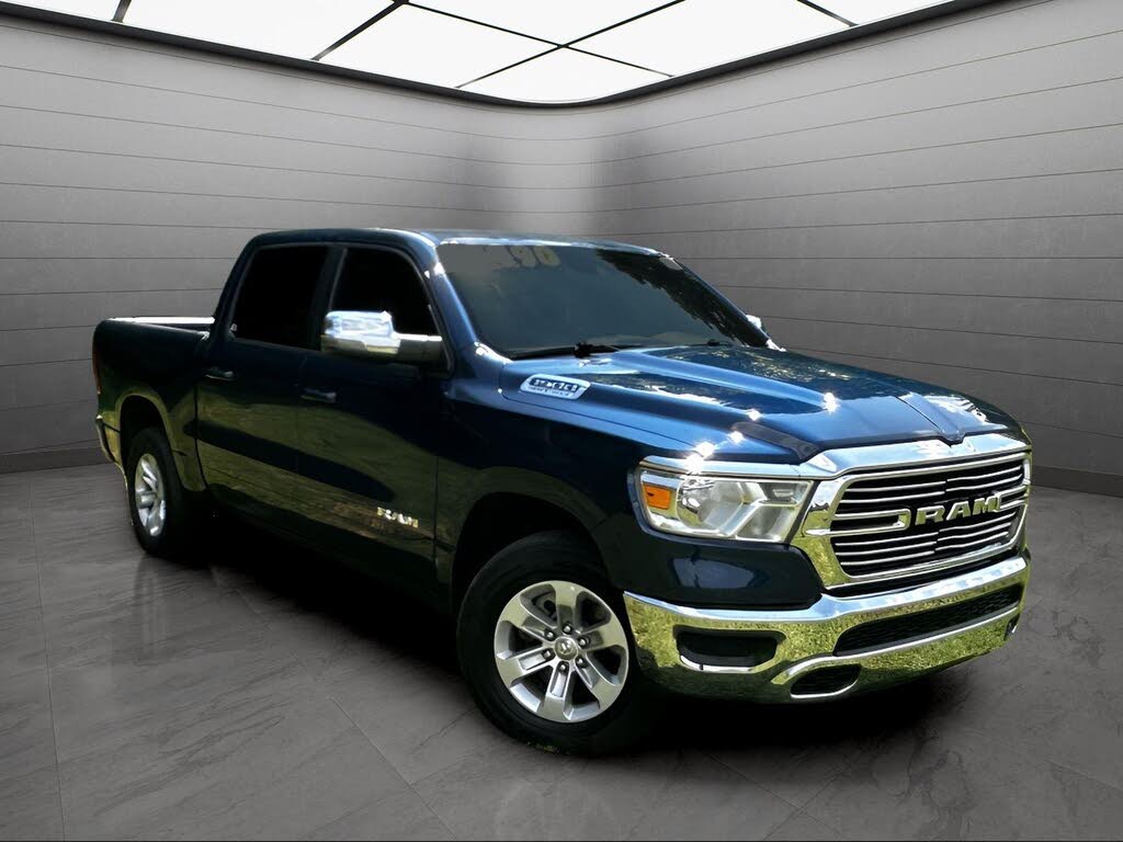 2024 RAM 1500 Laramie Crew Cab RWD