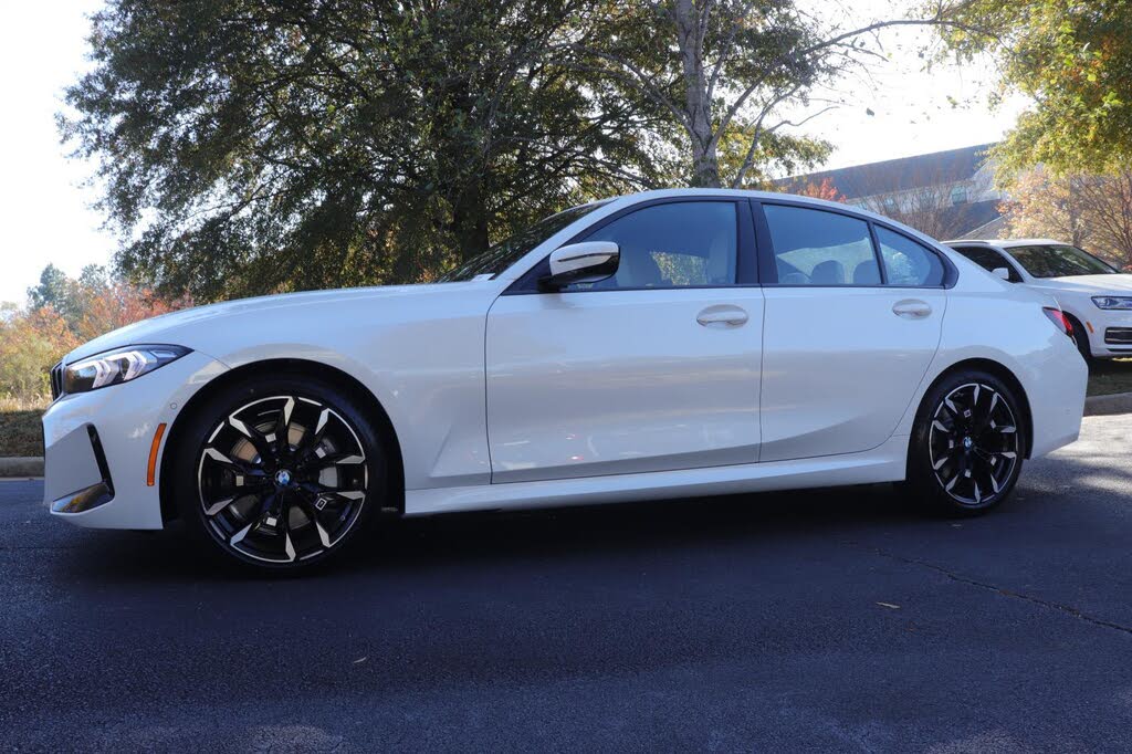 2026 BMW 3 Series 330i RWD