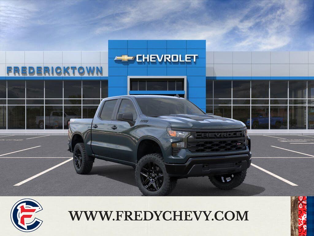 2026 Chevrolet Silverado 1500 Custom Trail Boss Crew Cab 4WD