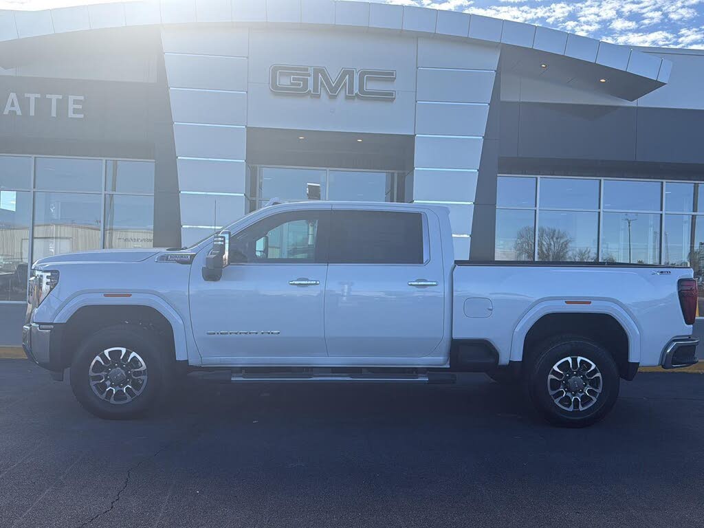 2026 GMC Sierra 2500HD SLT Crew Cab 4WD