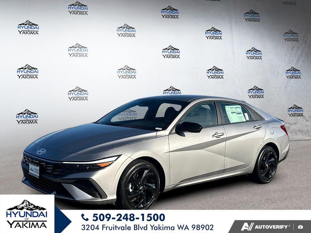 2026 Hyundai Elantra Hybrid SEL Sport FWD