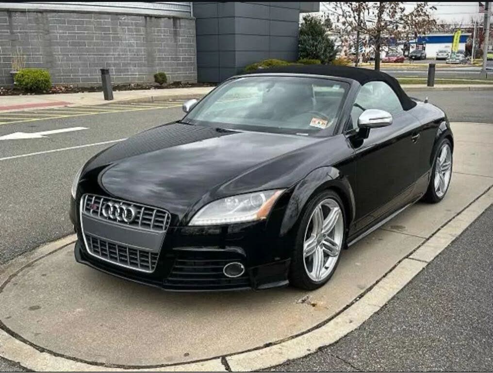 2009 Audi TT 2.0T quattro Prestige Roadster AWD